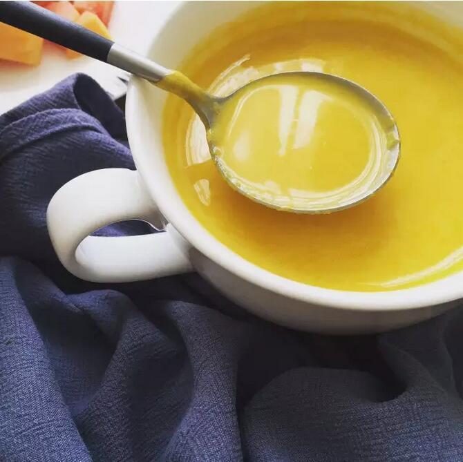 早餐：牛奶南瓜粥