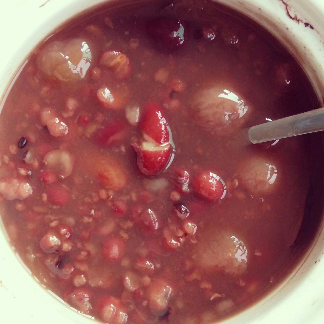 红豆黑米美颜粥