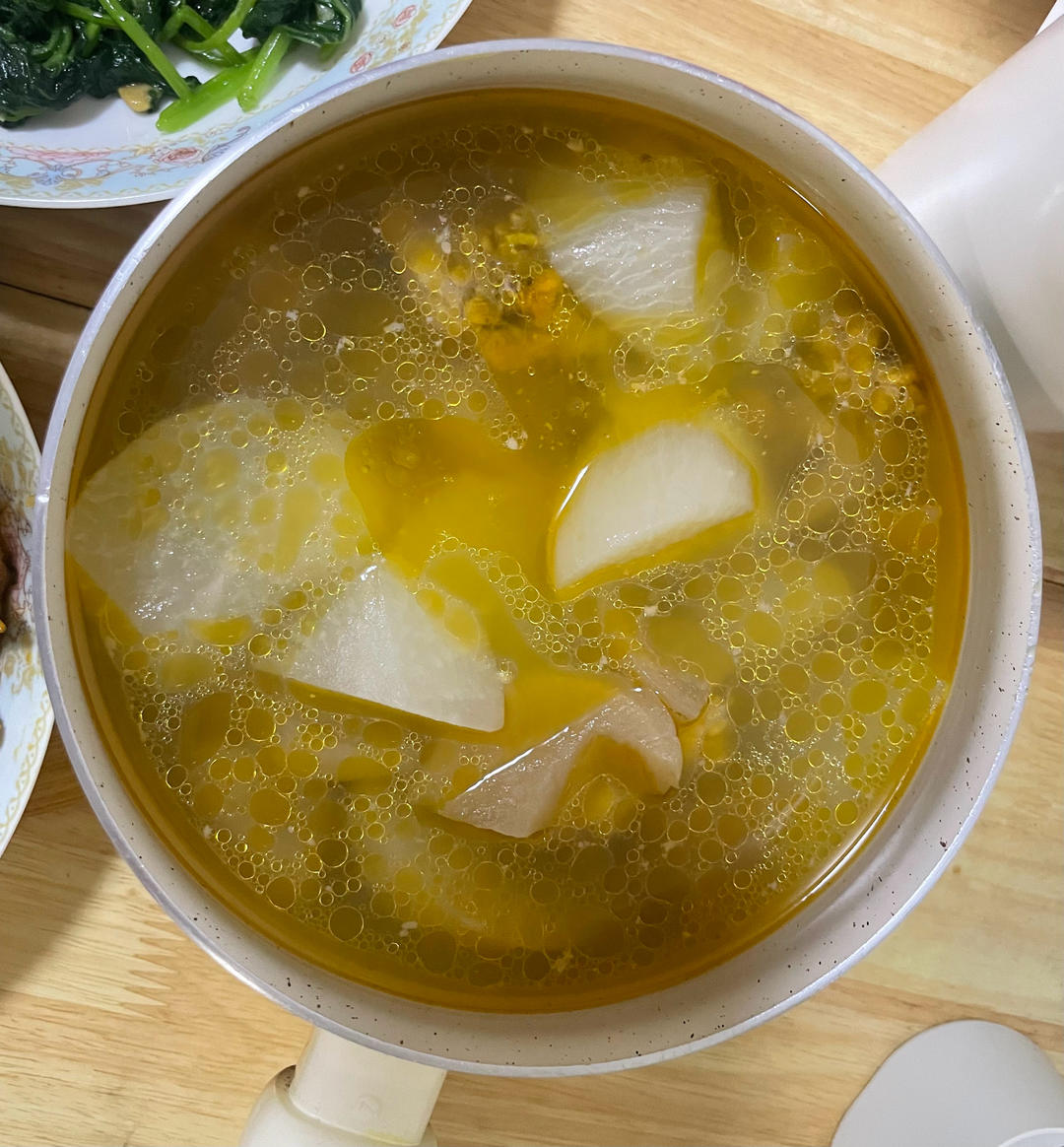 萝卜比鸭好吃的酸萝卜老鸭汤（也可以作为火锅底料呢）