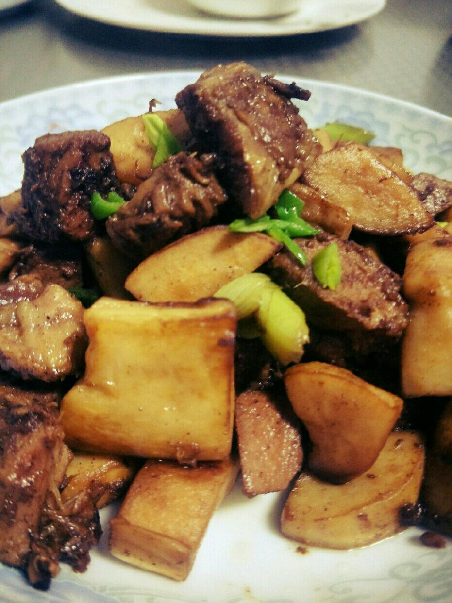 黑胡椒杏鲍菇牛肉粒