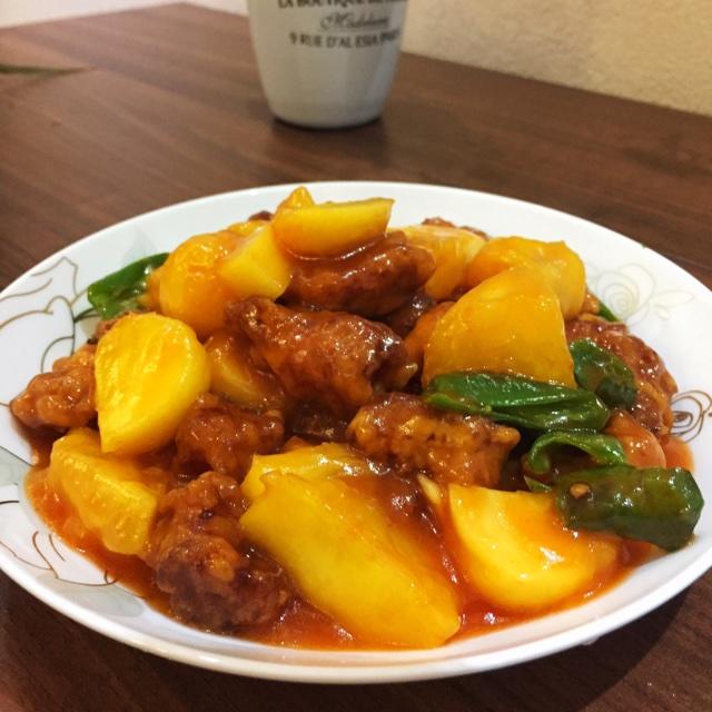 菠萝咕咾肉