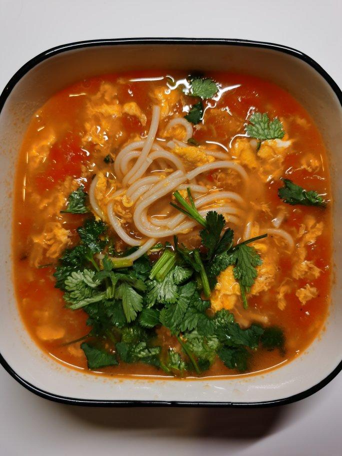 恨不得抱着锅舔的番茄鸡蛋面