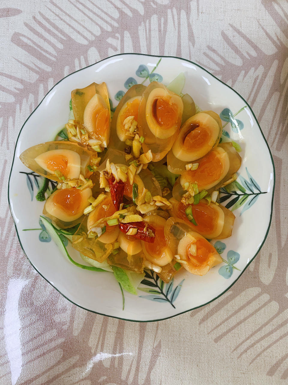 一看就会的‼️凉拌松花蛋黄瓜㊙️好简单