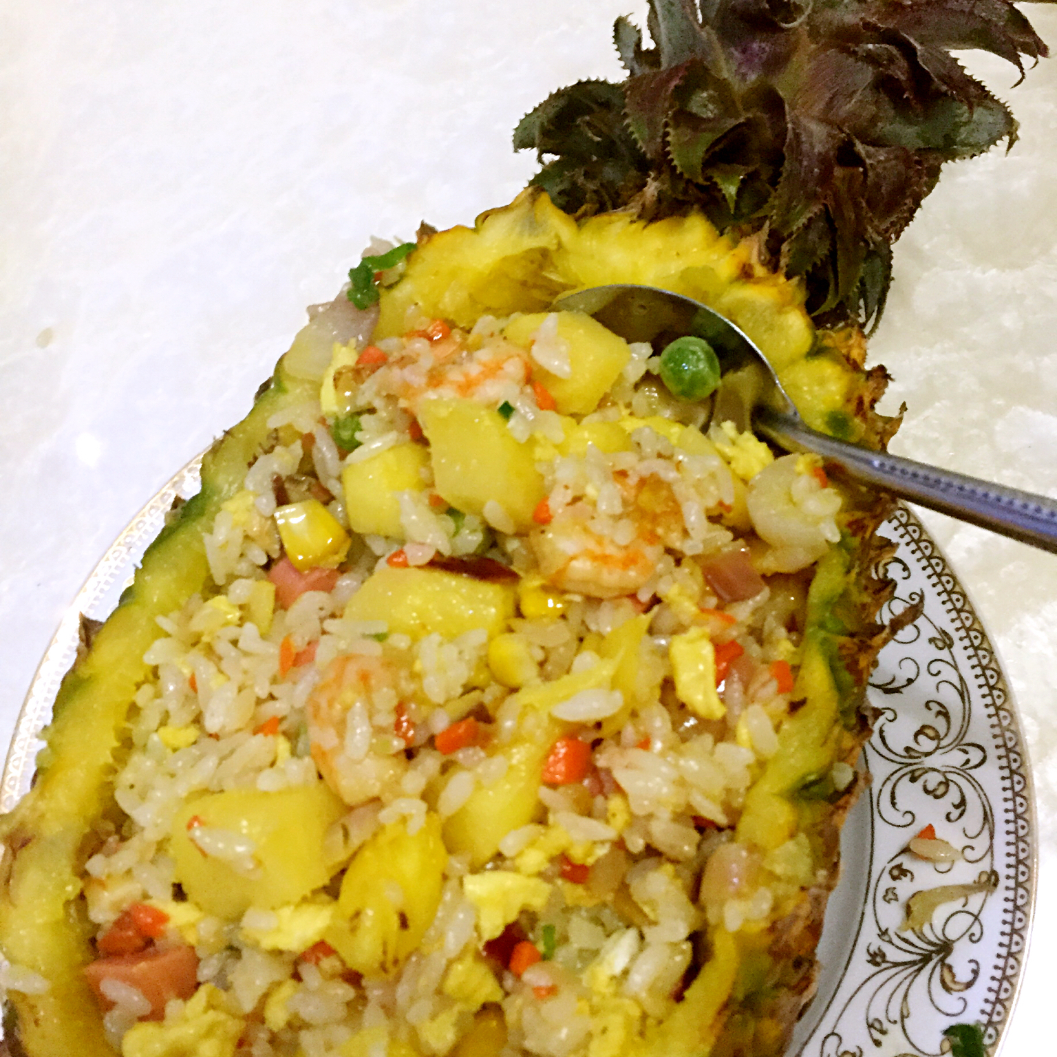 虾仁菠萝炒饭