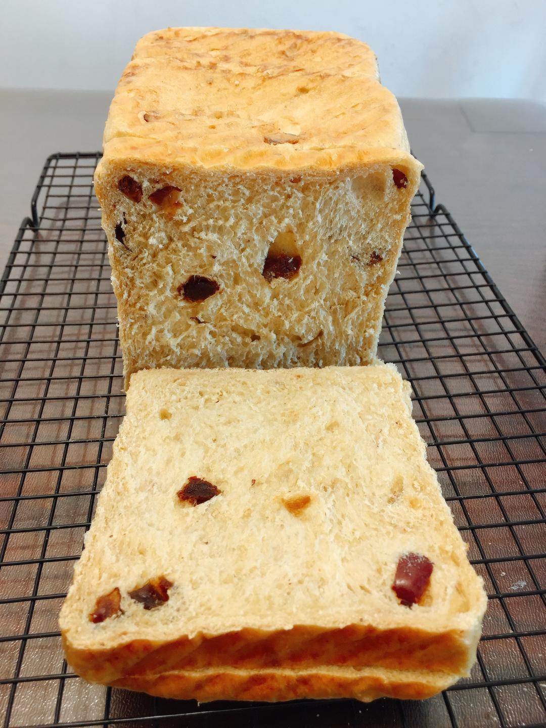 红糖红枣核桃吐司的做法