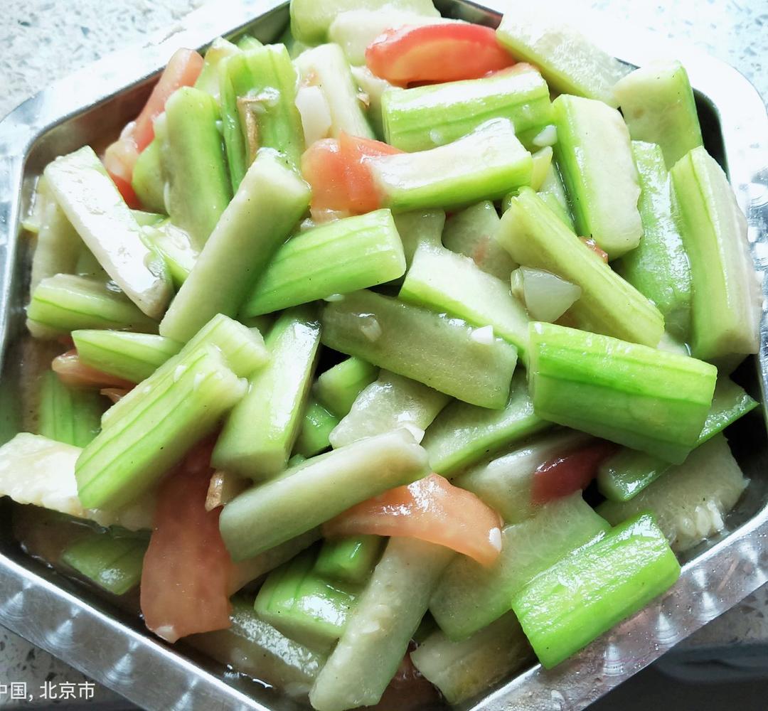 丝瓜怎么炒不黑？