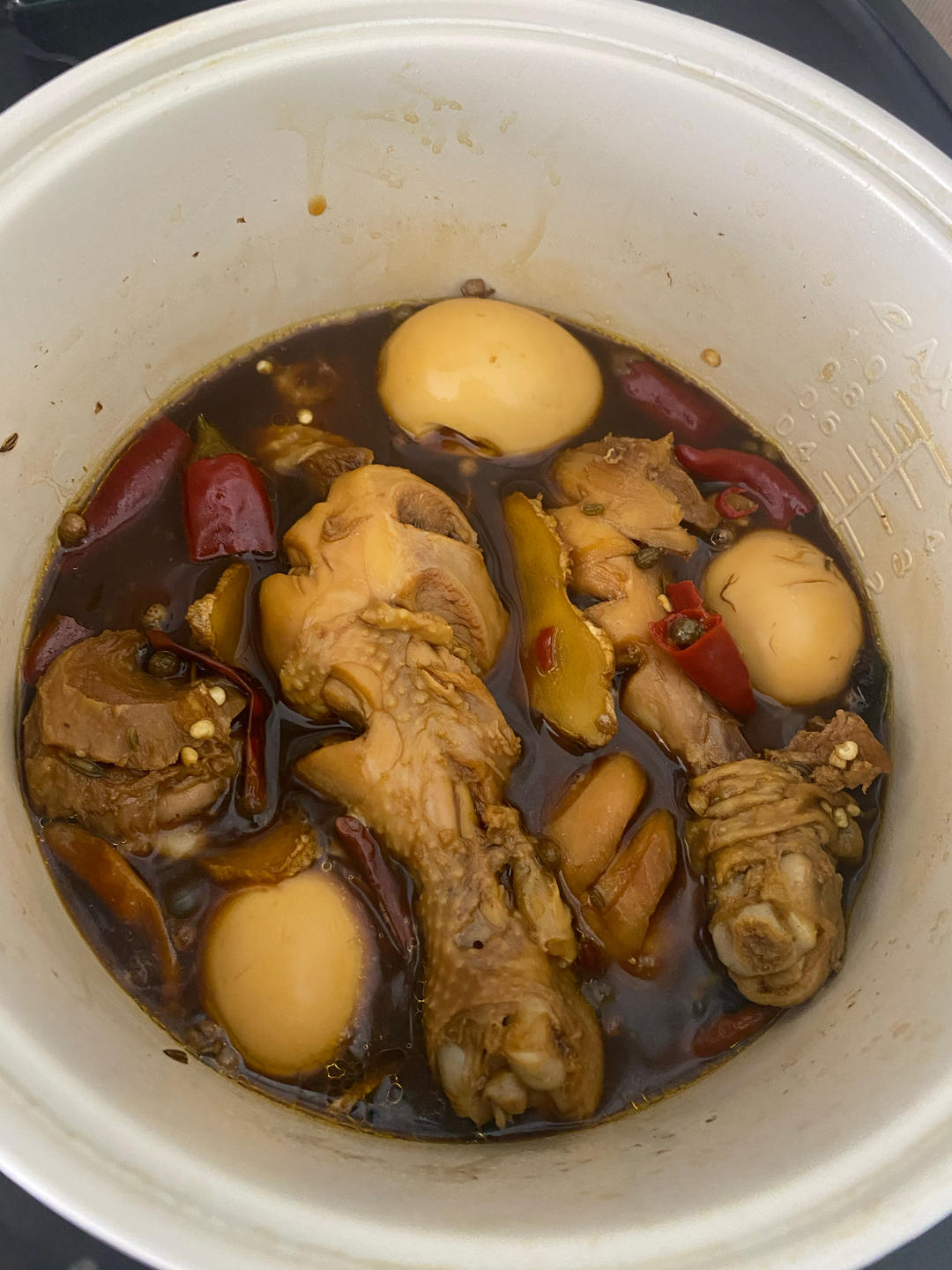 爆好吃的卤鸡腿 卤蛋❗电饭煲 炒锅都可以做~