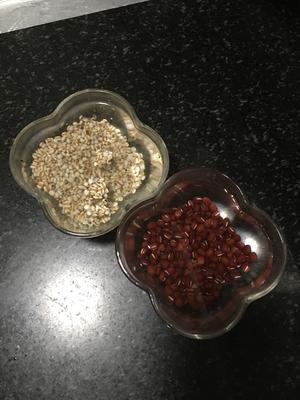 「红豆玉米🌽薏米豆浆」的做法 步骤2