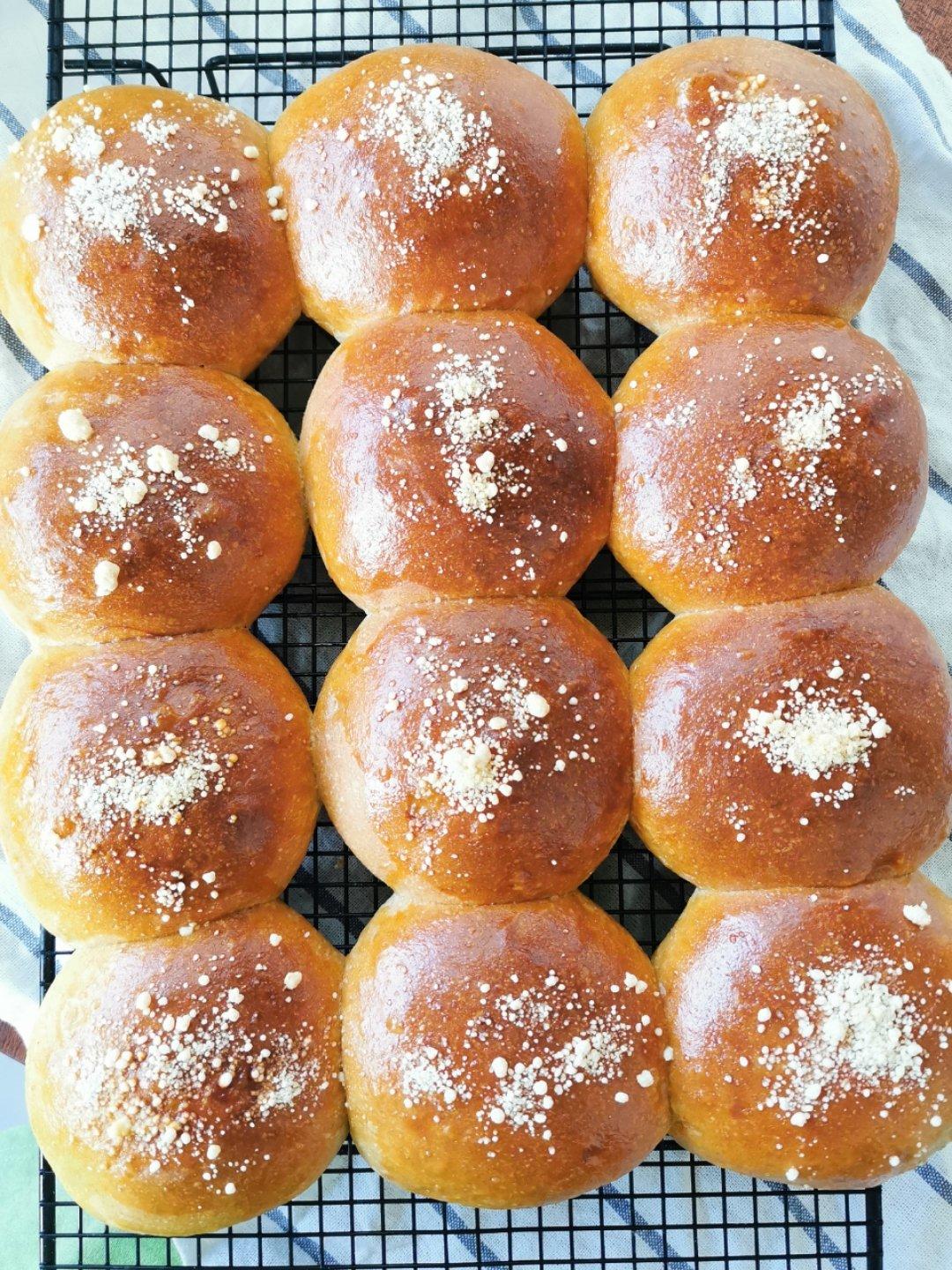 淡奶油豆沙小面包