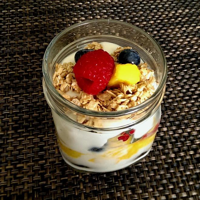 美式酸奶芭菲杯 Yogurt Parfait的做法