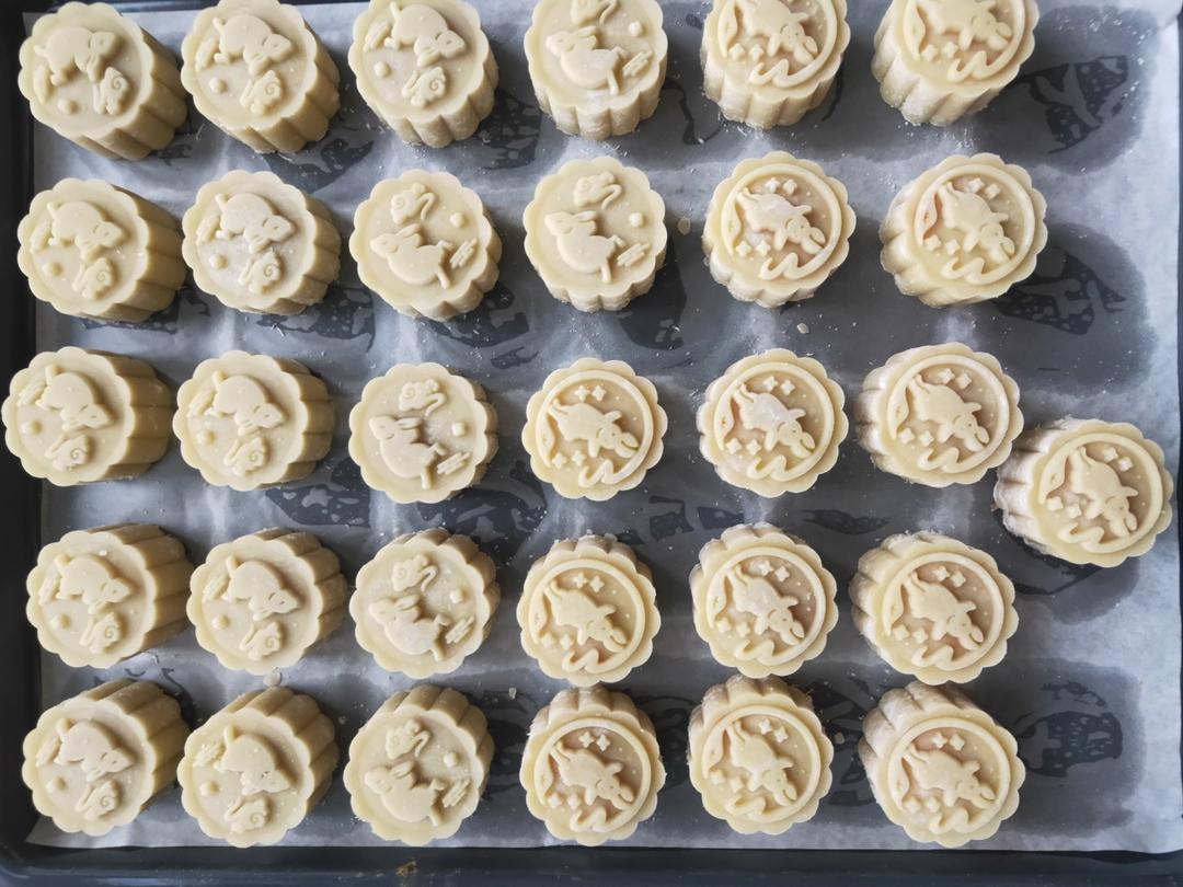 广式蛋黄月饼（75克、50克、各种规格都有）