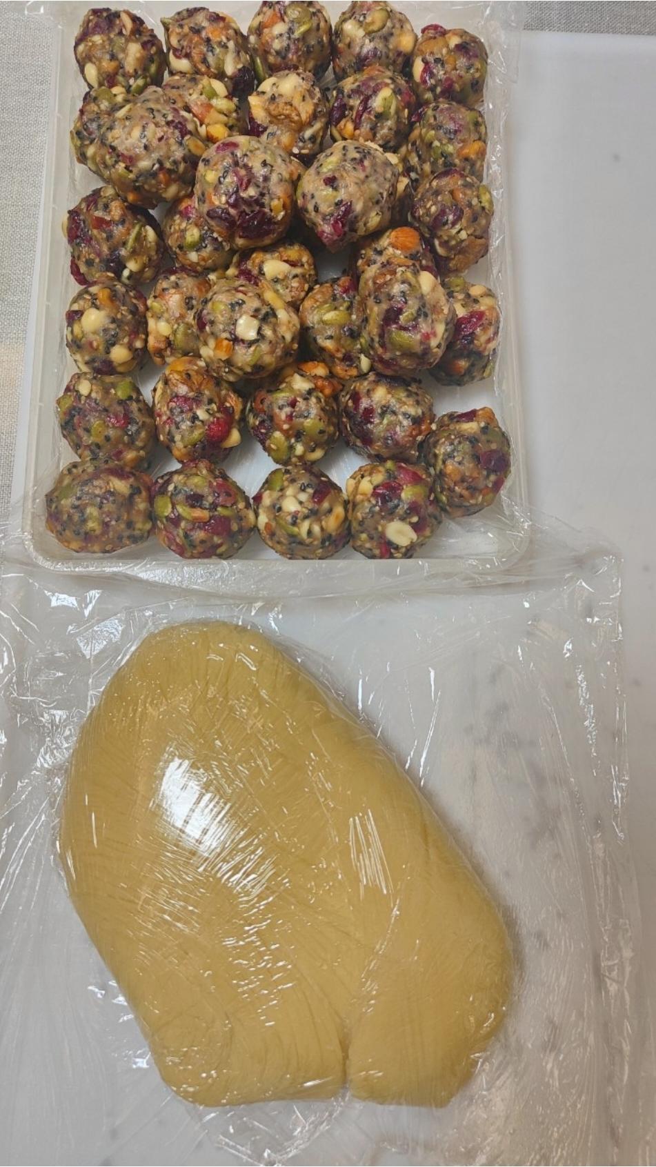 伍仁馅月饼（💯）