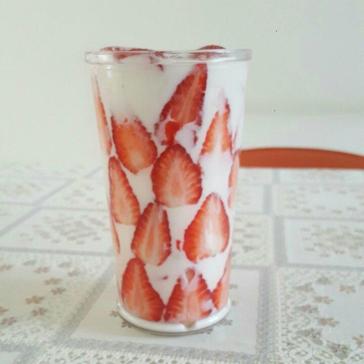 【酸奶杯】