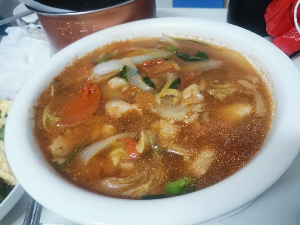 番茄金针菇巴沙鱼（龙利鱼）