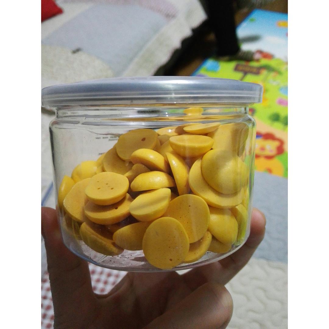 入口即化的无添加蛋黄溶豆