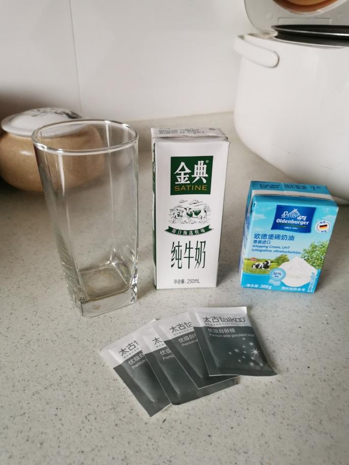 纯奶手撕吐司的做法 步骤1