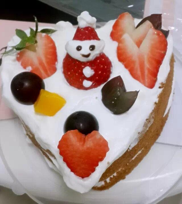 奶油可可戚风蛋糕（草莓蓝莓篇）