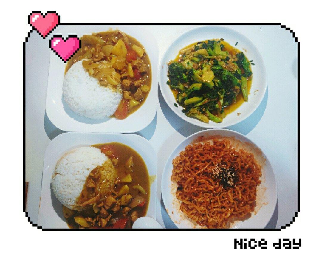 咖喱鸡肉饭