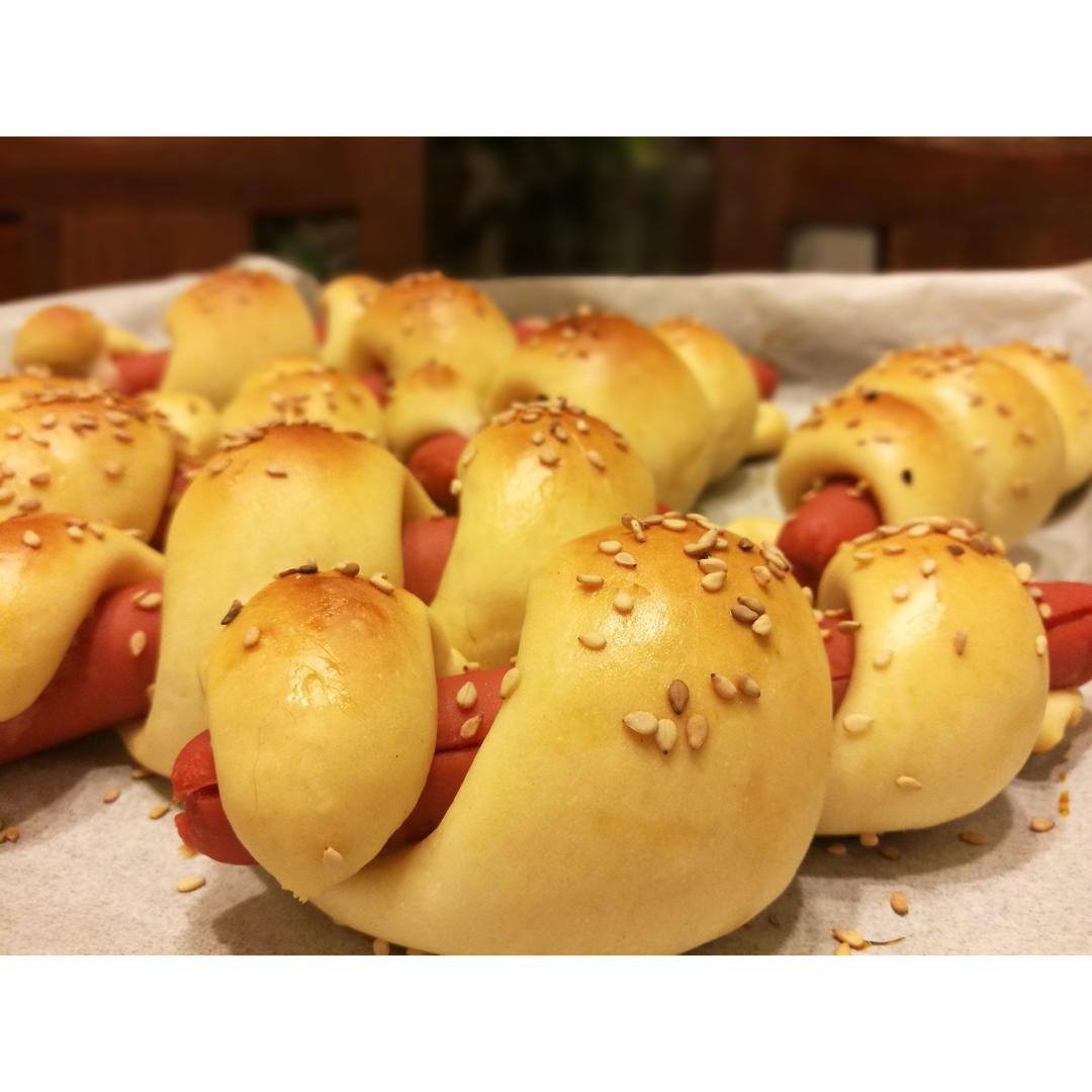 火腿面包卷