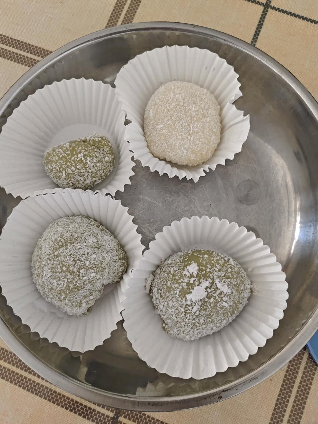 巨简单‼️软糯香甜‼️椰蓉花生糯米滋‼️不粘牙，好吃到转圈圈