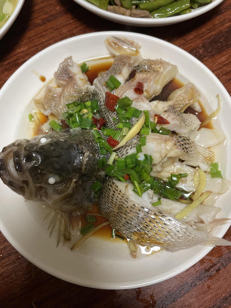 李先生的肖宝宝做的年夜饭系列之孔雀开屏清蒸鲈鱼