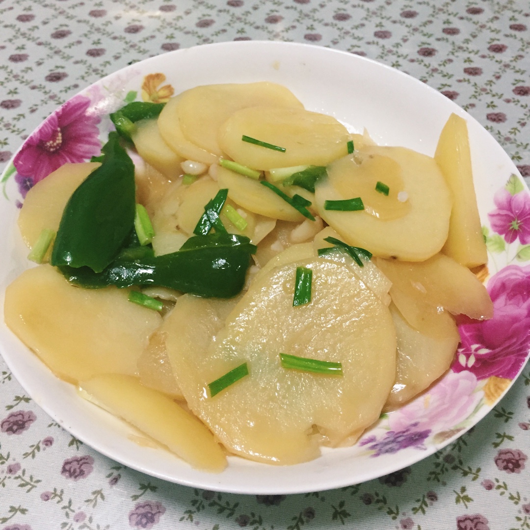 青椒炒土豆片