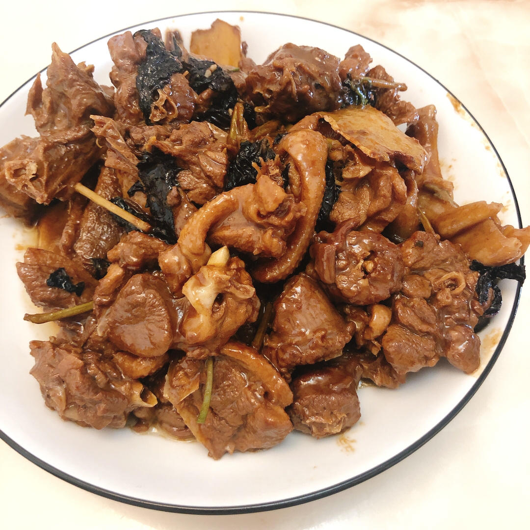 紫苏焖鸭