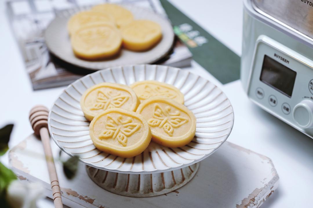 绿豆糕—端午特色美食，清凉解暑 | 北鼎蒸炖锅的做法