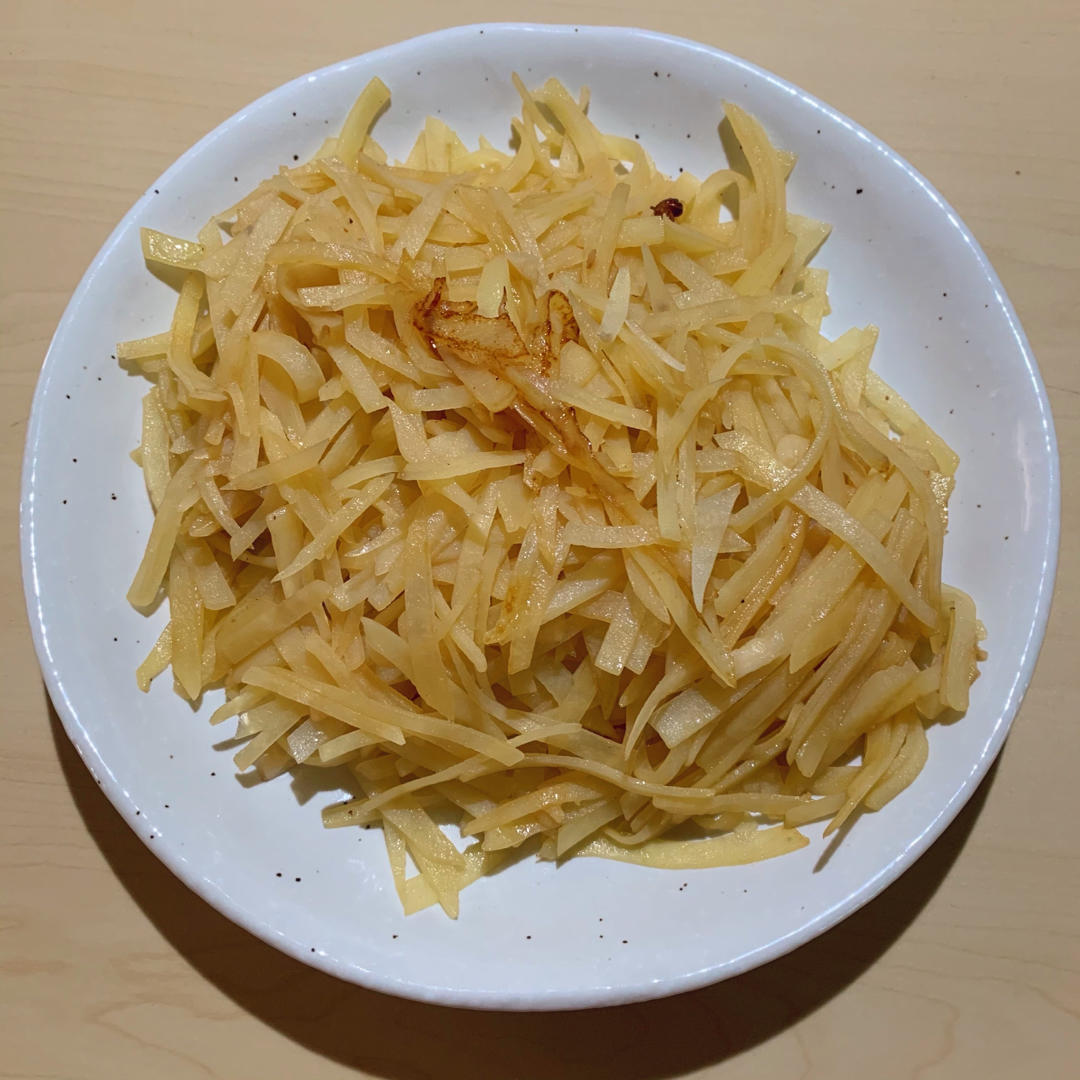 在家也能做出馆子味儿的醋溜/炝炒/酸辣土豆丝（就是那道看似简单，实则步步玄机的土豆丝）