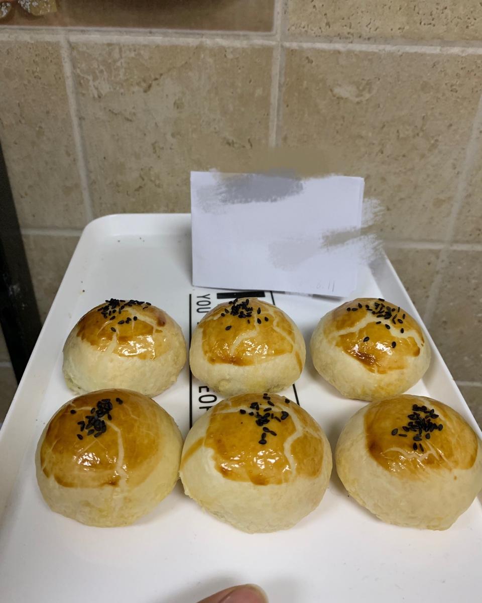 百吃不腻的蛋黄酥