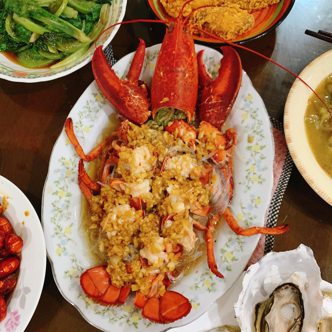 蒜蓉波士顿小龙虾