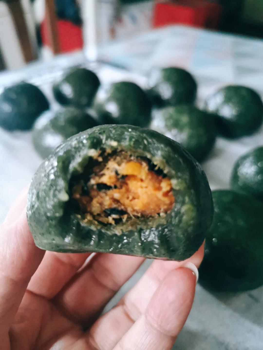 做一枚安静的网红青团