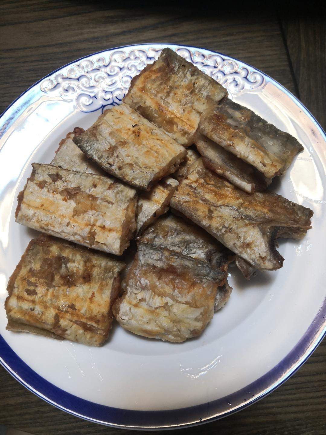【香煎带鱼】附送超多煎鱼技巧~