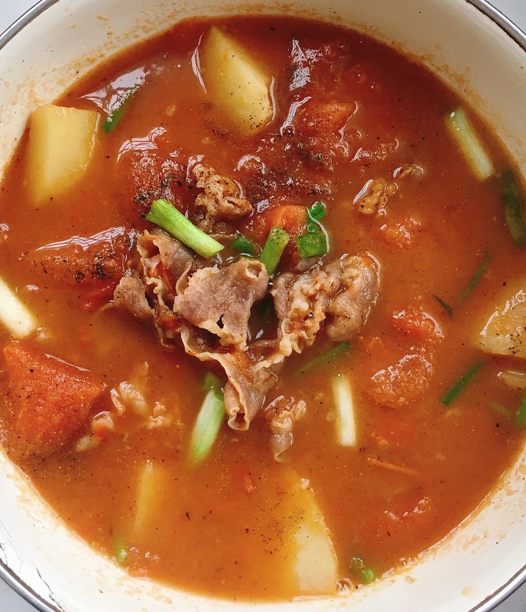 番茄土豆肥牛锅