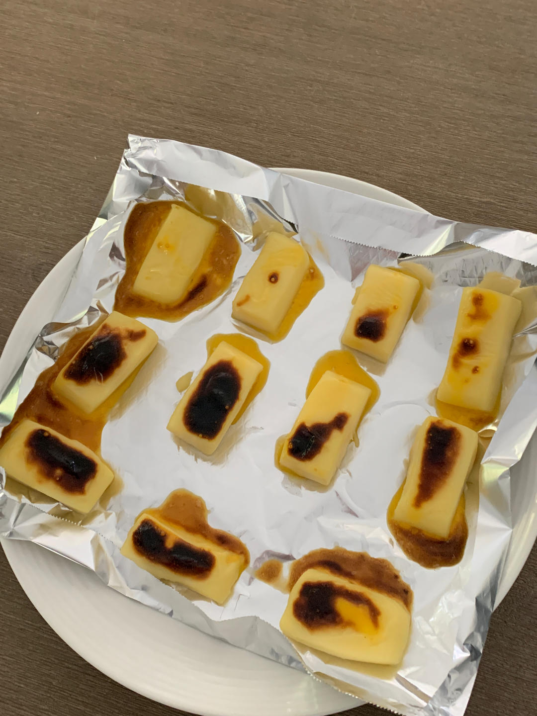 全蛋版烤牛奶，无需淡奶油也能口感醇厚，形状立体不塌不散，嫩嫩滑滑入口即化