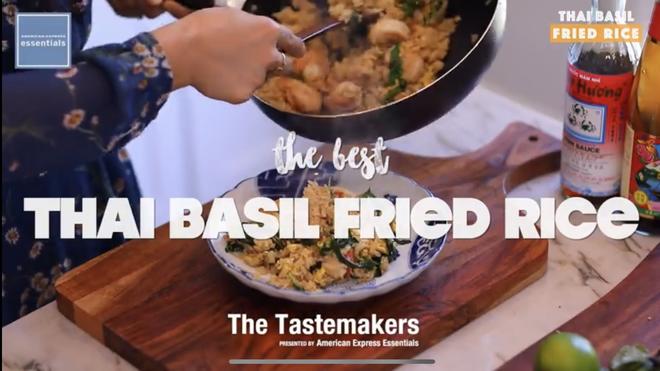 Thai Basil Fried Rice 泰式香草炒饭 | Seonkyoung Longest的做法