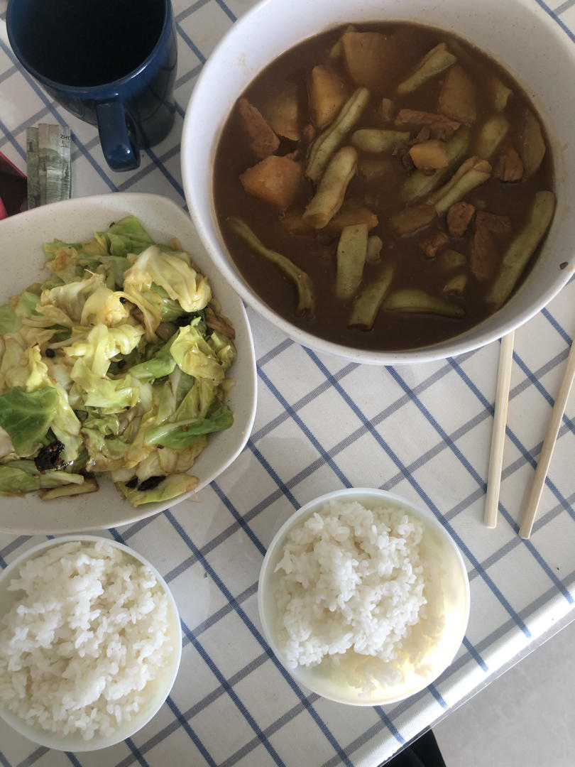 东北名菜——排骨粉条炖豆角