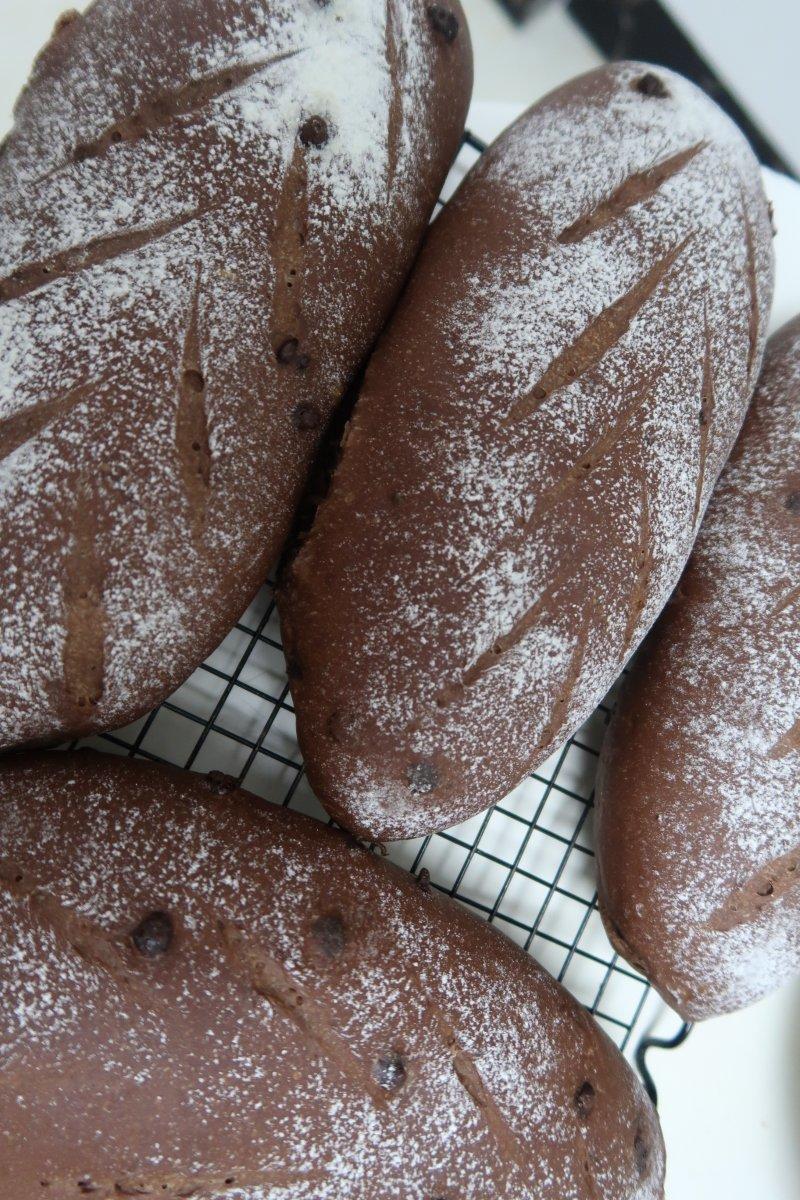 『Tuscany·巧克力百香果奶酪软欧』