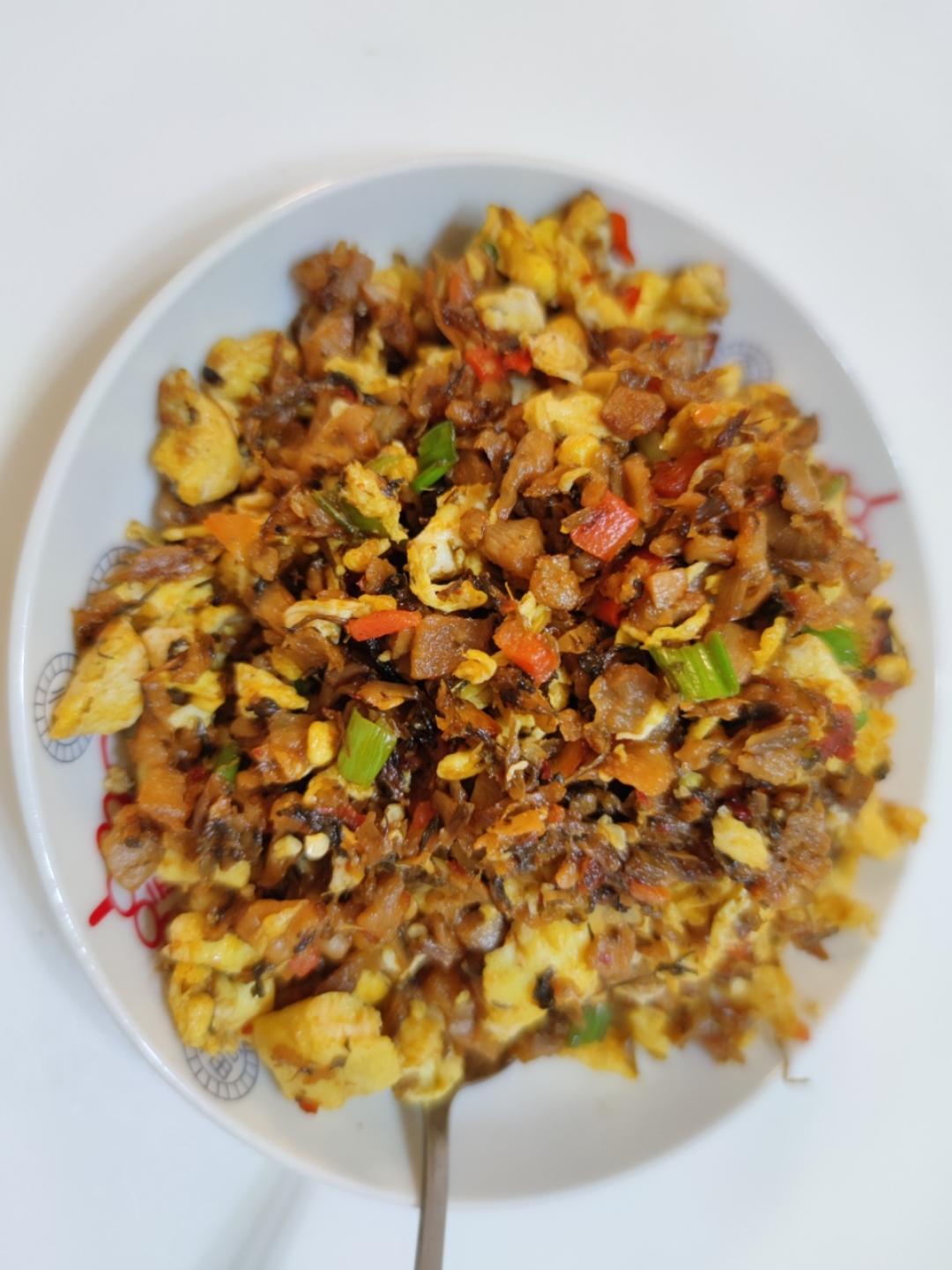 鸡蛋炒外婆菜(下饭菜)