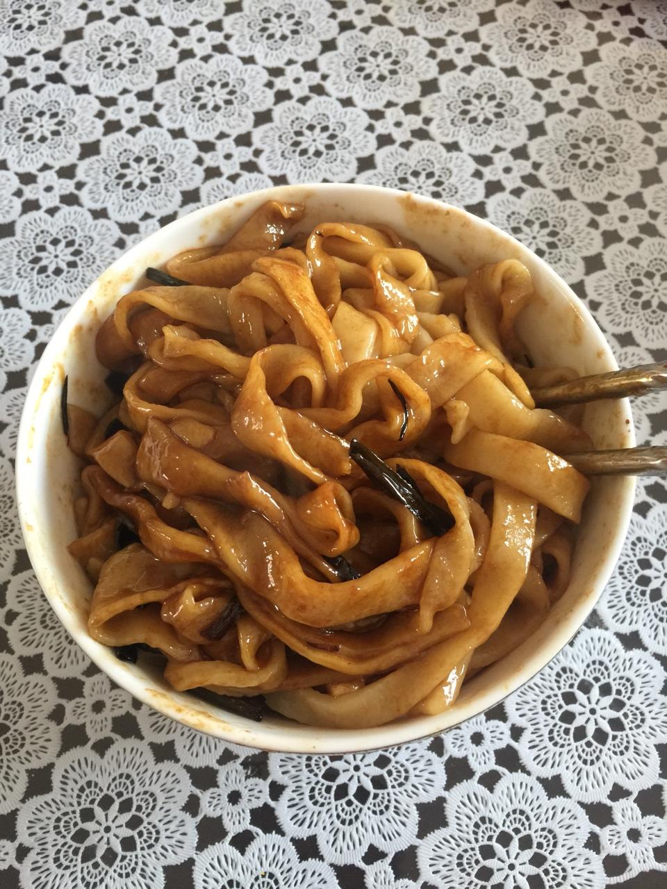 葱油拌面Spring Onion Noodles