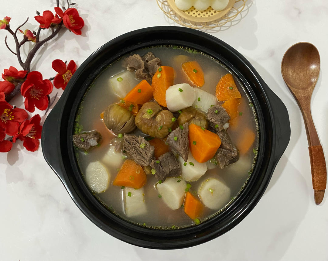 澳洲羊肉｜胡萝卜山药板栗羊肉汤