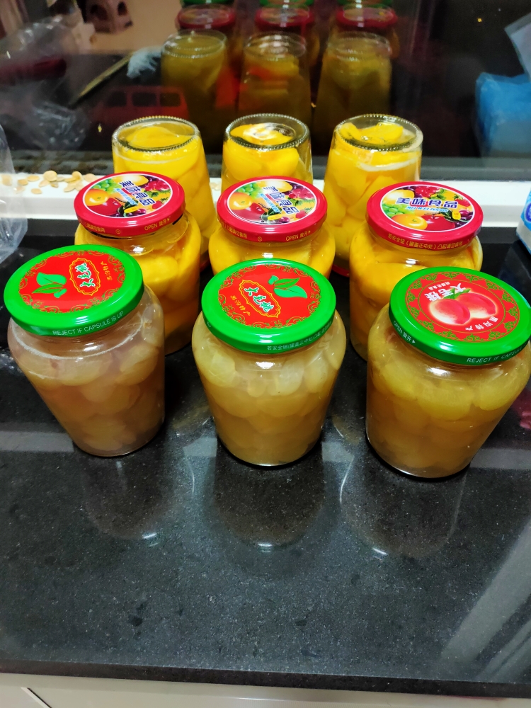 家庭版黄桃罐头的做法 步骤3