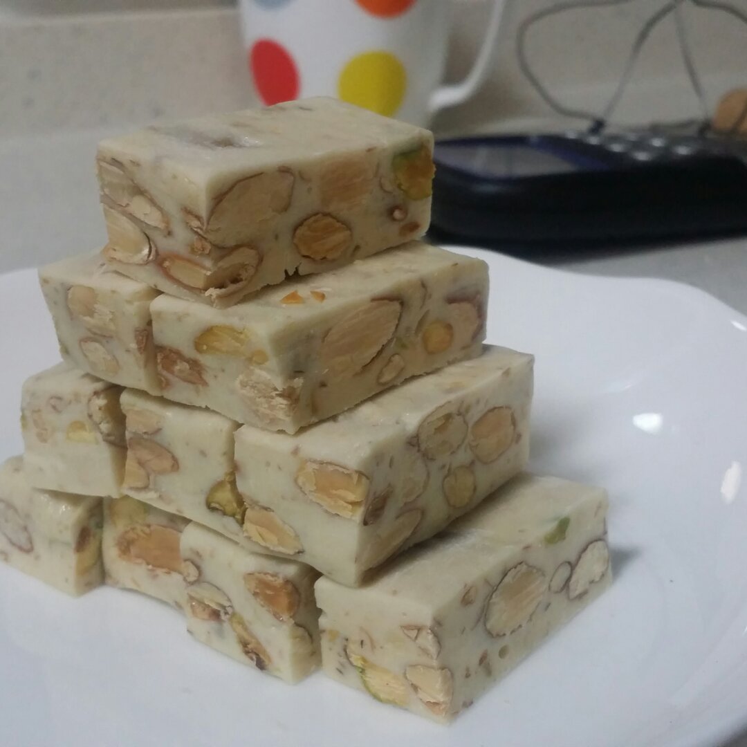 《Tinrry下午茶》教你做熬糖版牛轧糖