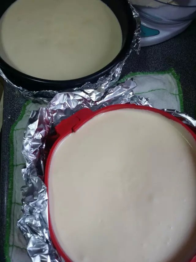 雪域牛乳芝士蛋糕的做法 步骤4