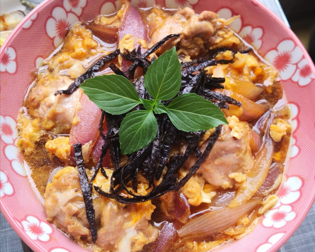 亲子丼•OKAYO DON•日式滑蛋鸡肉饭的做法