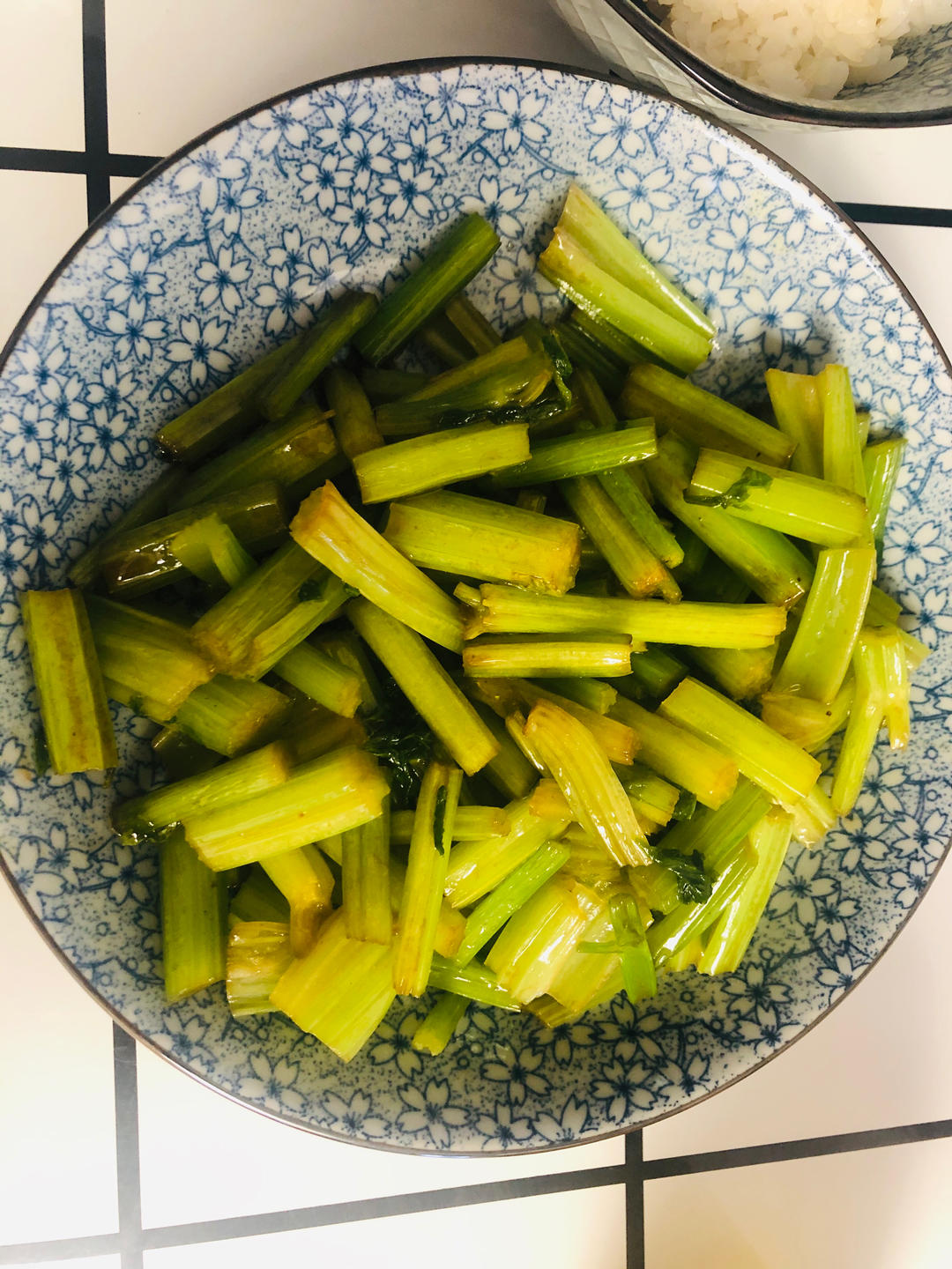 素炒芹菜