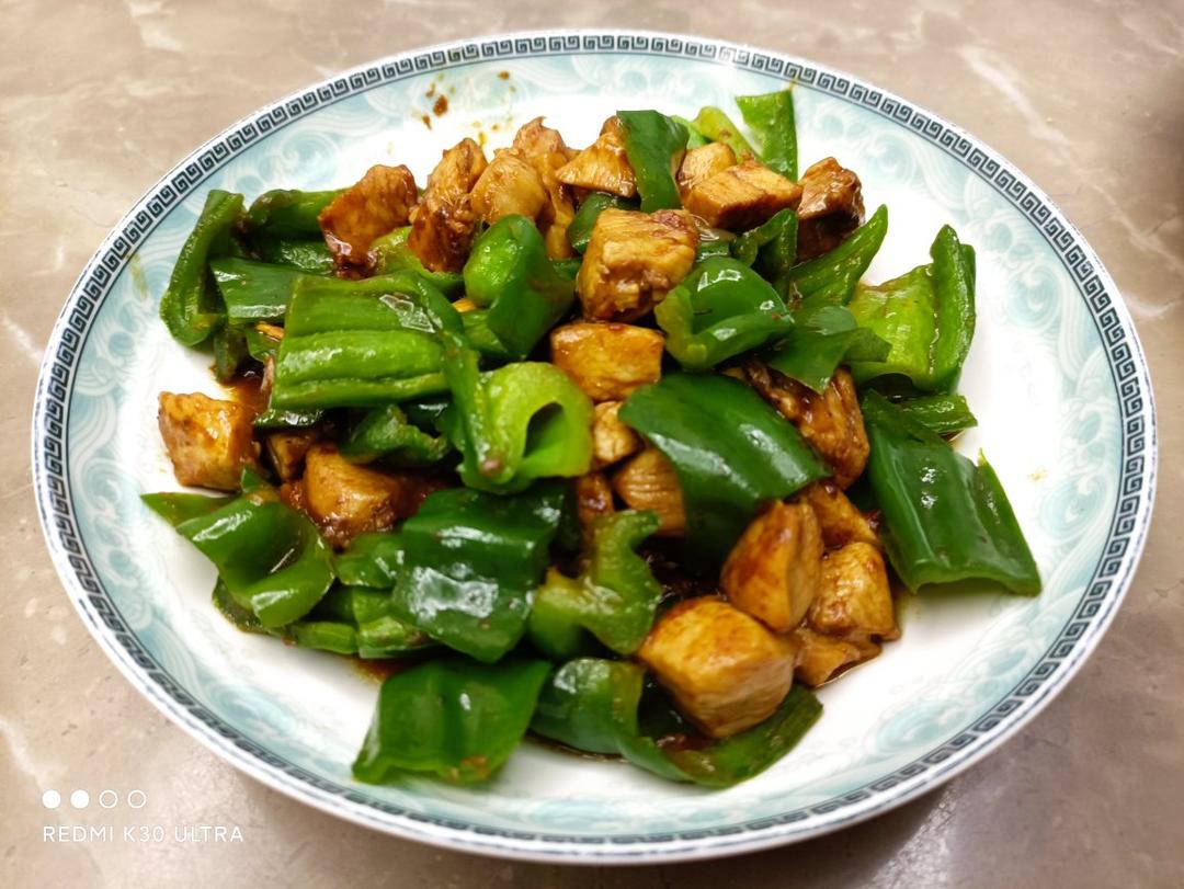 鸡胸肉这么炒鲜嫩多汁❗️不腥不柴巨好吃～