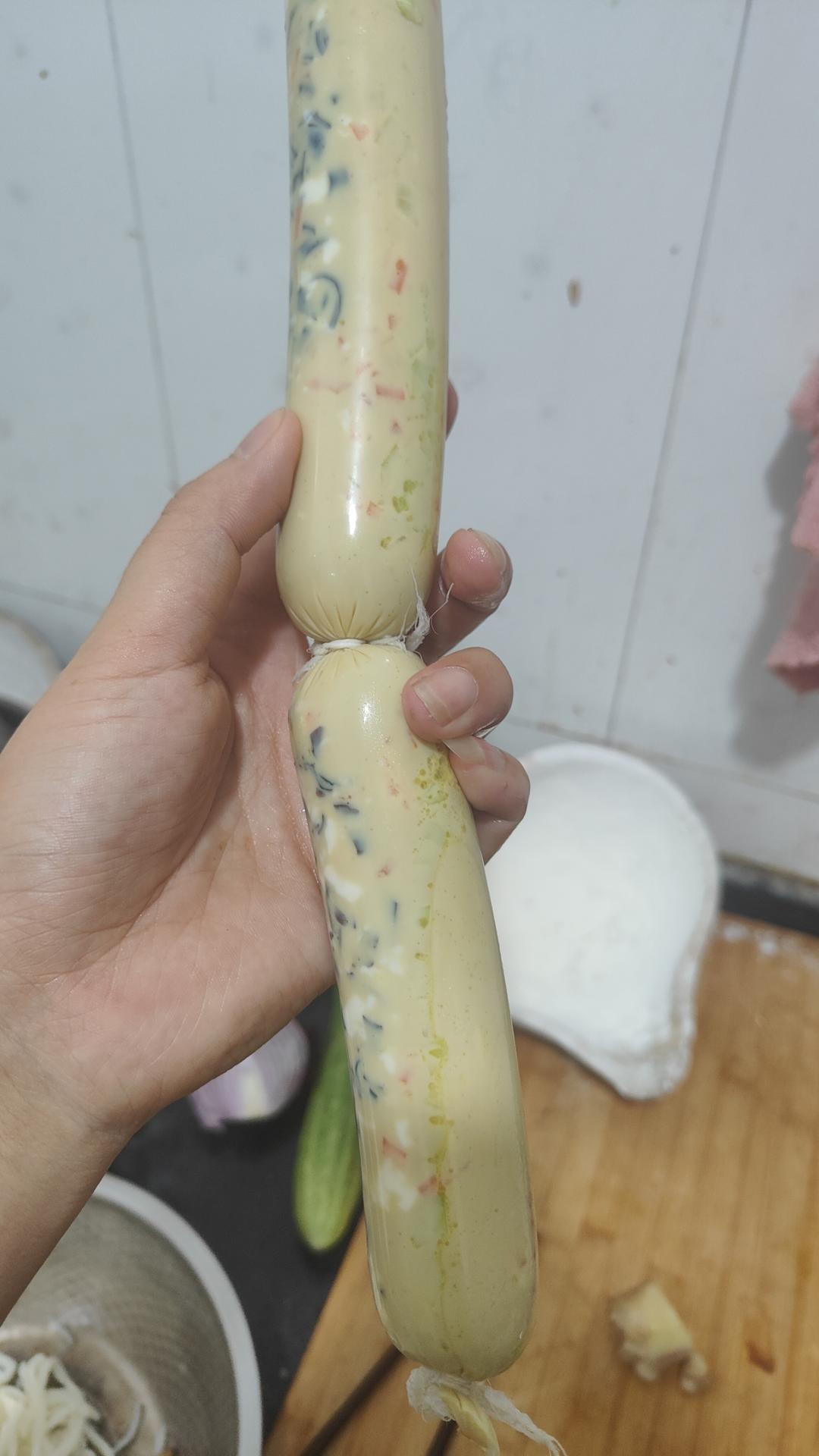 好吃又营养的鸡蛋蔬菜肠做法