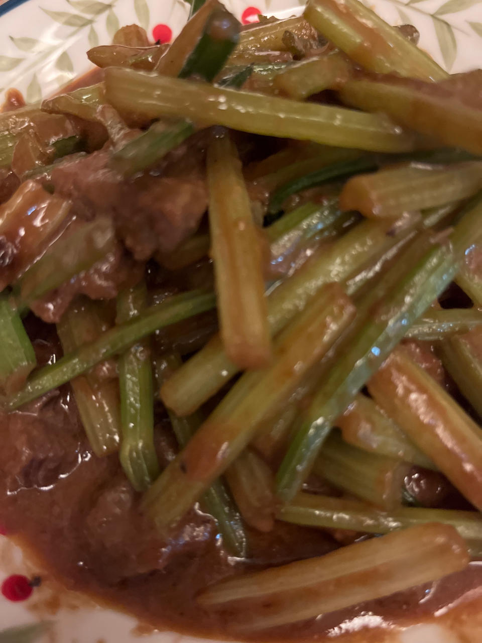 营养又美味的芹菜炒牛肉