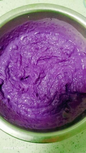 简单易做的紫薯奶糕的做法 步骤1